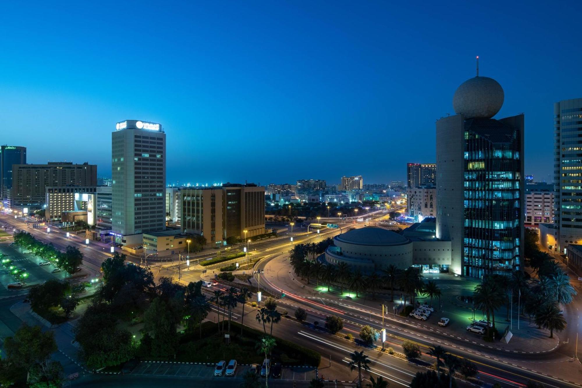 Sheraton Dubai Creek Hotel & Towers Extérieur photo